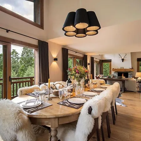 Cosy And Elegant Alpine House In * Megève